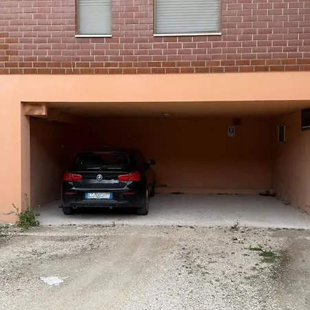 アパート P060 - Porto Recanati, Comodo Trilocale Con Posto Auto *